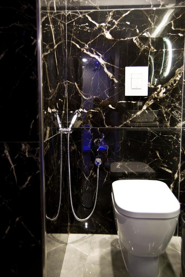 Suite Napoli Sotterranea Con Vasca Idromassaggio Ngoại thất bức ảnh